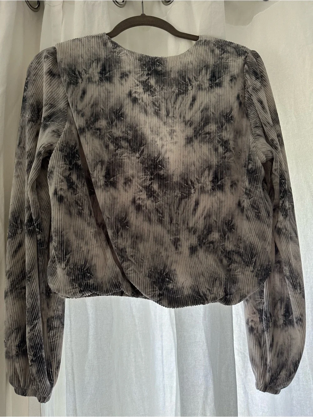Astr label pleated